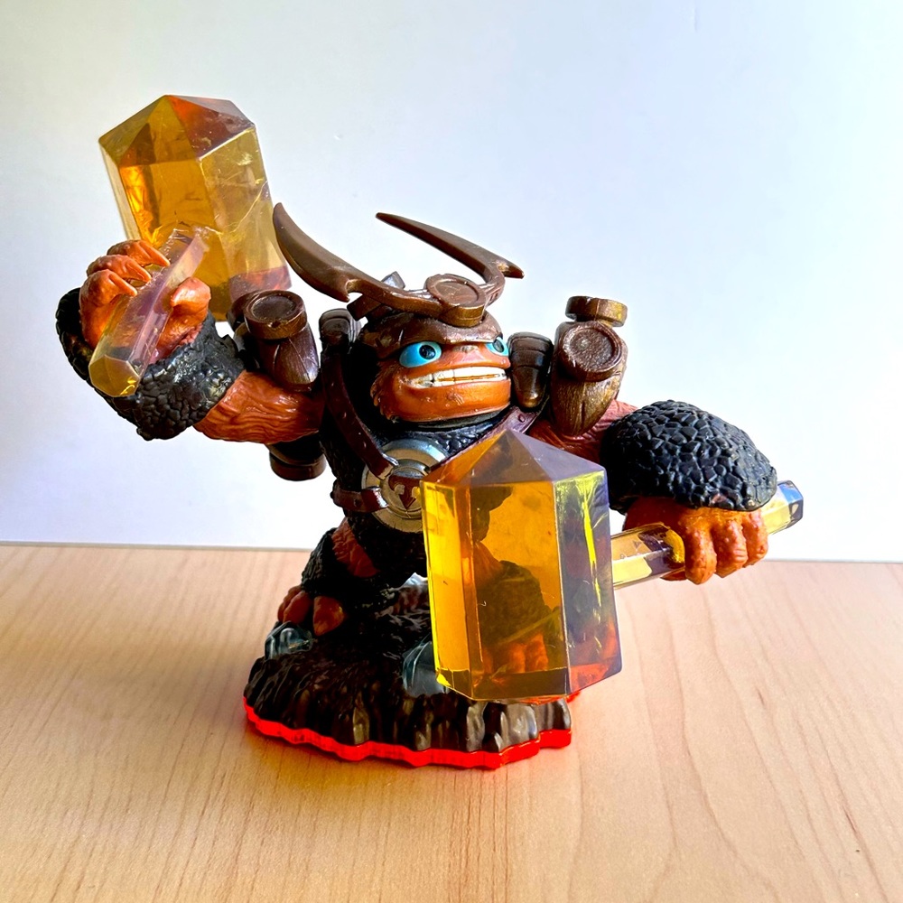 Skylanders: Trap Team -Master Wallop Figure - Activision 2014 Model No. 84992888